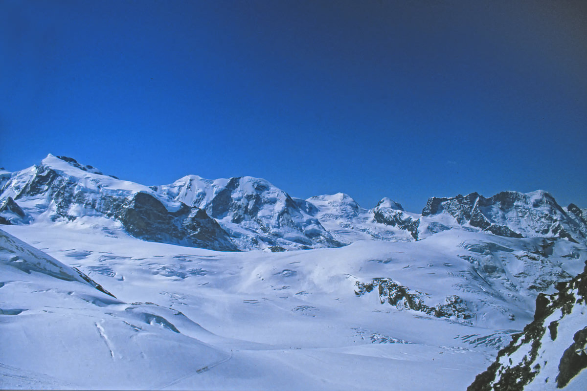 von links: Monte Rosa, Lyskamm, Castor, Pollux und Breithorn (vom Adlerpass)